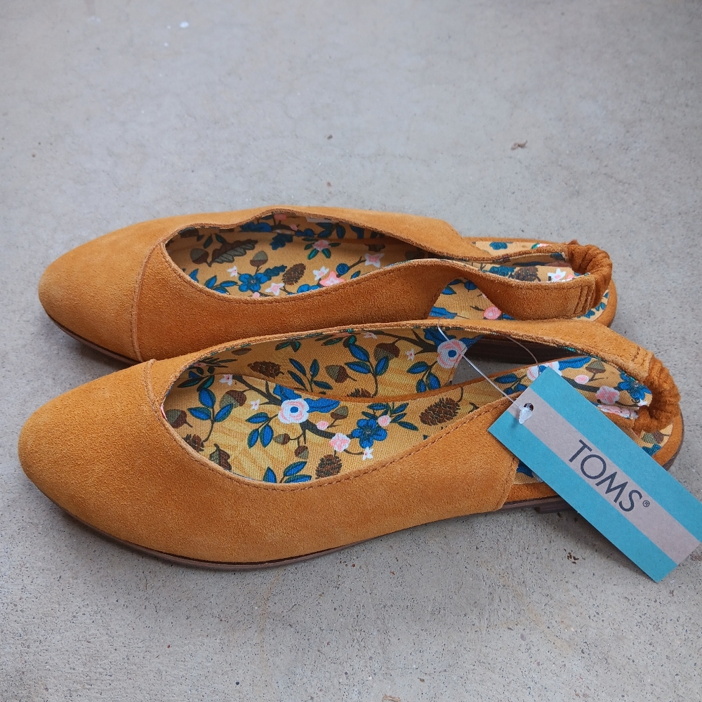 TOMS Julie Slingback Sandals/Flats, Buckhorn Brown/Yellow Suede, US size 6.5